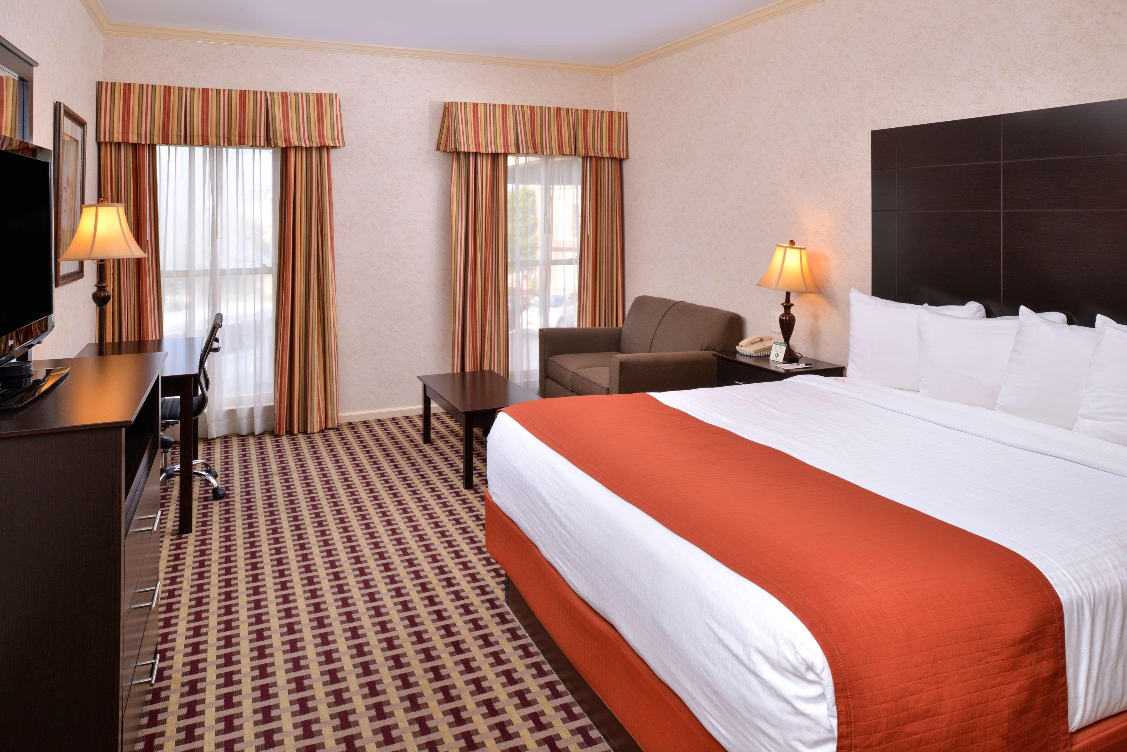 Best Western Brentwood Esterno foto